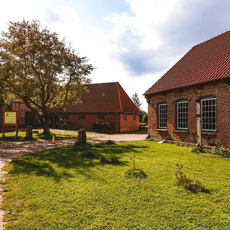 Domo Camp - Nature Glamping Hof Viehbrook 호텔 Rendswuhren 외부 사진