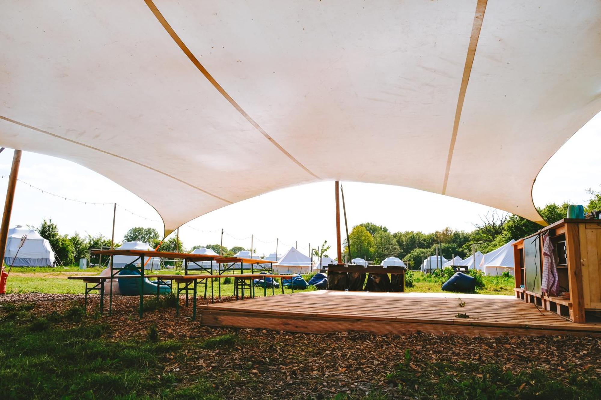 Domo Camp - Nature Glamping Hof Viehbrook 호텔 Rendswuhren 외부 사진